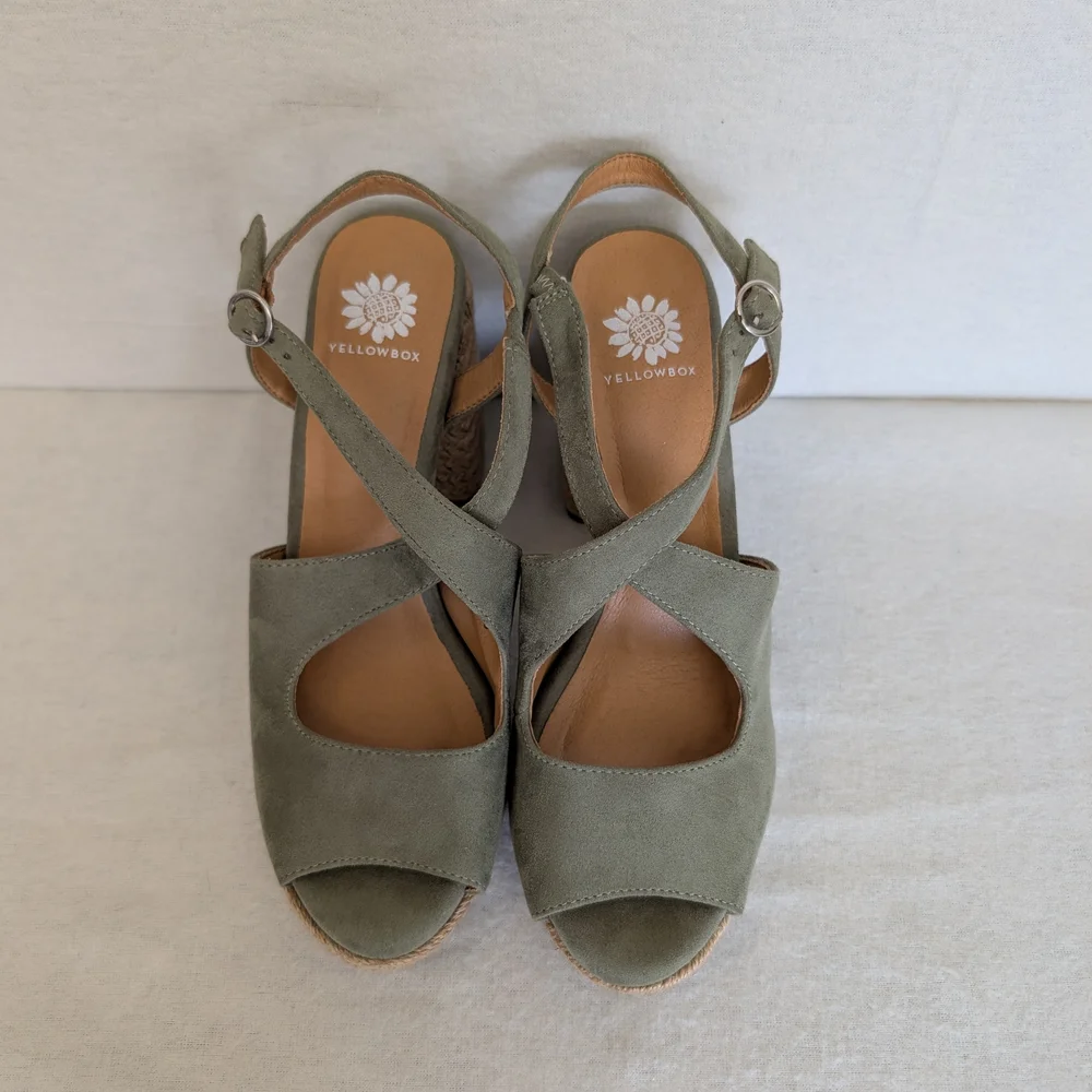 Yellow Box Womens 8.5 Green Espadrille Sandals Peep Toe Vacation Resortwear - Picture 3 of 8